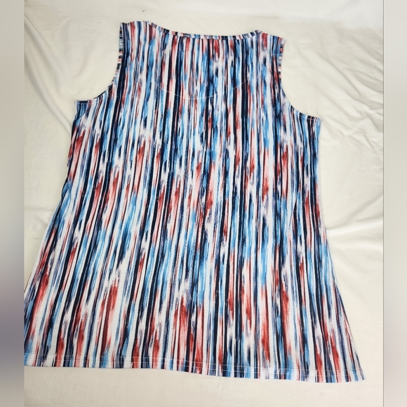 Gloria Vanderbilt Blue and White Sleeveless Tank Top - Picture 8 of 10